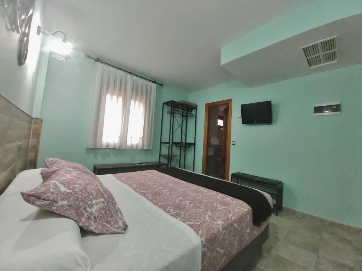 Posada Del Camino Real Torrelaguna Eksteriør billede