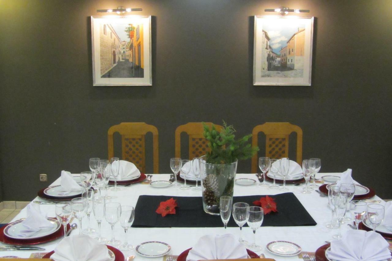 Posada Del Camino Real Torrelaguna Eksteriør billede