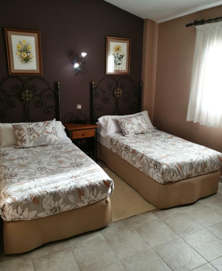 Posada Del Camino Real Torrelaguna Eksteriør billede